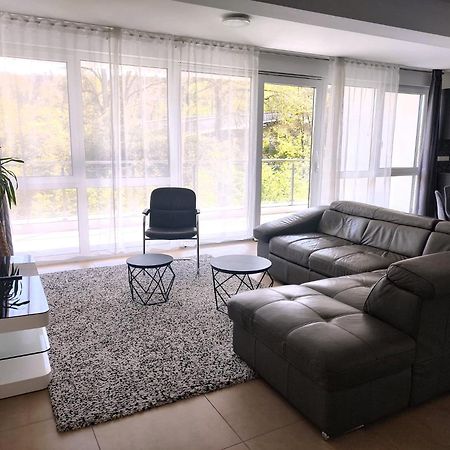Hotel Valley Of Business Frankfurt-Airport - Grey Label Penthouse Хофхайм ам Таунус Екстериор снимка
