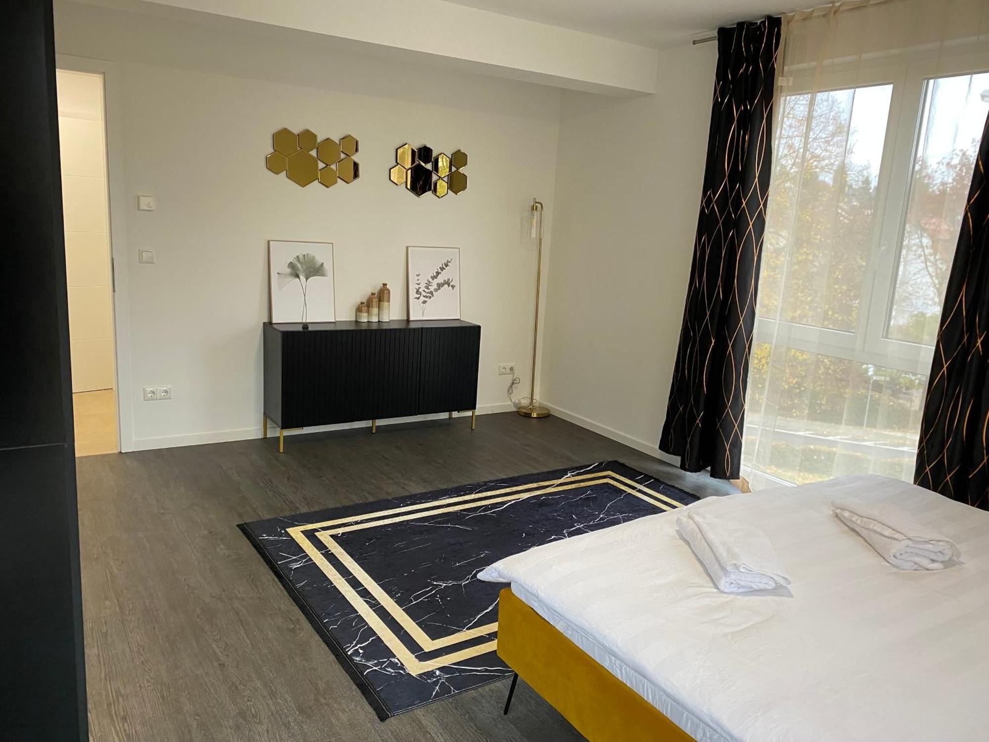Hotel Valley Of Business Frankfurt-Airport - Grey Label Penthouse Хофхайм ам Таунус Екстериор снимка